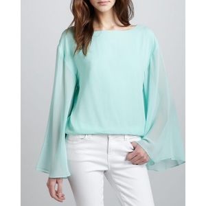 Alice + Olivia Katelyn Top
